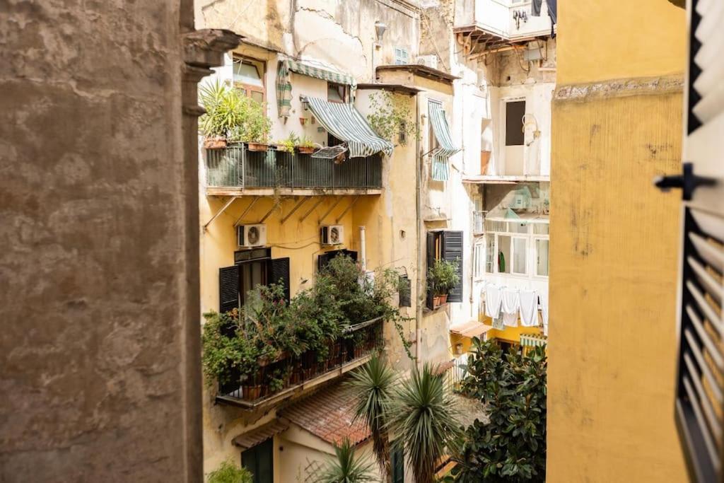 La Casa Del Principe A Colori Apartment Naples Exterior photo