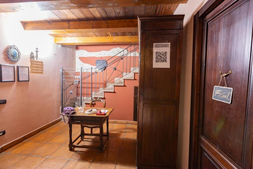 La Casa Del Principe A Colori Apartment Naples Exterior photo